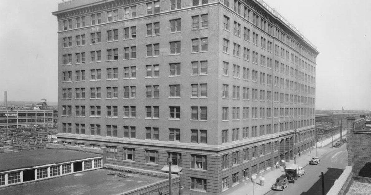 StockyardsKC's tweet image. Check out this article on how we renovated and reinvented our neck of the woods from the early 1870&apos;s to now! #History #KansasCityhttps://www.visitkc.com/2019/04/16/reinvention-kansas-citys-west-bottoms