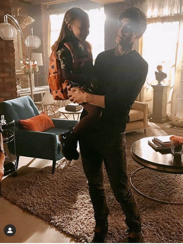 actress_ariana's tweet photo. Happy Friday! This is a flashback with Alec and Madzie, it was one year ago today@glaad posted this adorable picture of @MatthewDaddario and me BTS #ariana #actress #actresslife #childactor #artist #shadowhunters #madzie #alec #sweetpea #sorceress #warlock https://t.co/ItWvcjpNn1