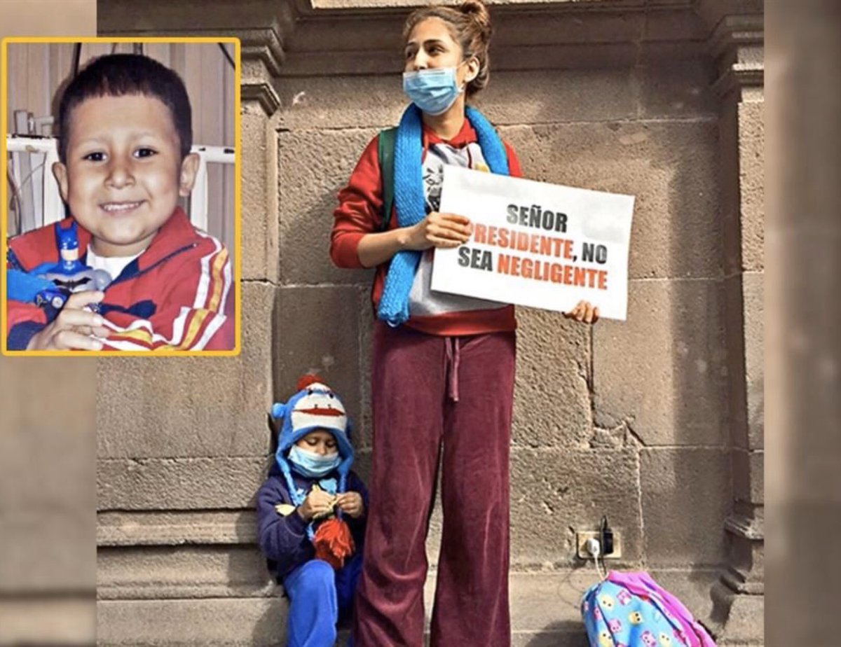 AnniaGomezNL's tweet photo. “Mi bebé era muy valiente, siempre sonreía”

Señor @lopezobrador_ le aseguro que Alexis no era “neoliberal” y tampoco murió para molestarlo a usted, pues él luchó hasta el último momento. 

Le rogamos atienda el problema de desabasto de medicamentos. ¿Si va a poder? https://t.co/eHhctBa5Yq