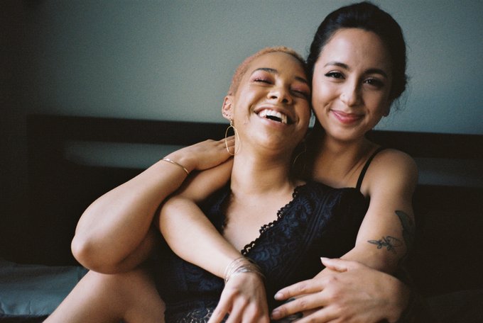 Got my duo photoshoot set sent to me and IM IN LOVE. YOU GUYS! Whose trying to create some art? https://t