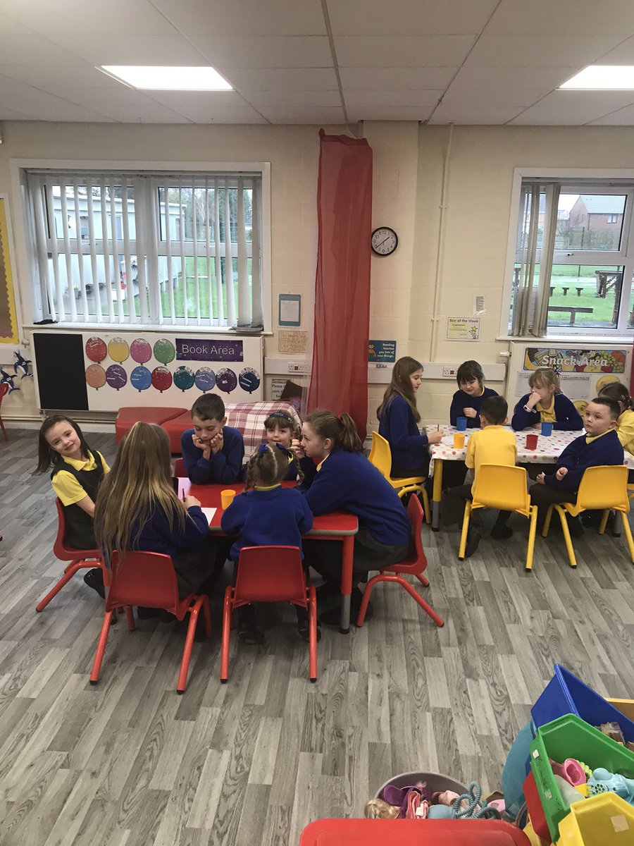 LSM_Headteacher's tweet photo. Another amazing #BeBoldFri at #teamLSM finished off with #HotChocFri with our fabulous children. Drinks, cakes & a quiz to celebrate their amazing efforts @johnbryantHT @chrisdysonHT @james_jmw @Gardine13Sophie @drewpovey @stthomasce @AcornTrustCEO @LSMYear2 https://t.co/xrIU9IXwug