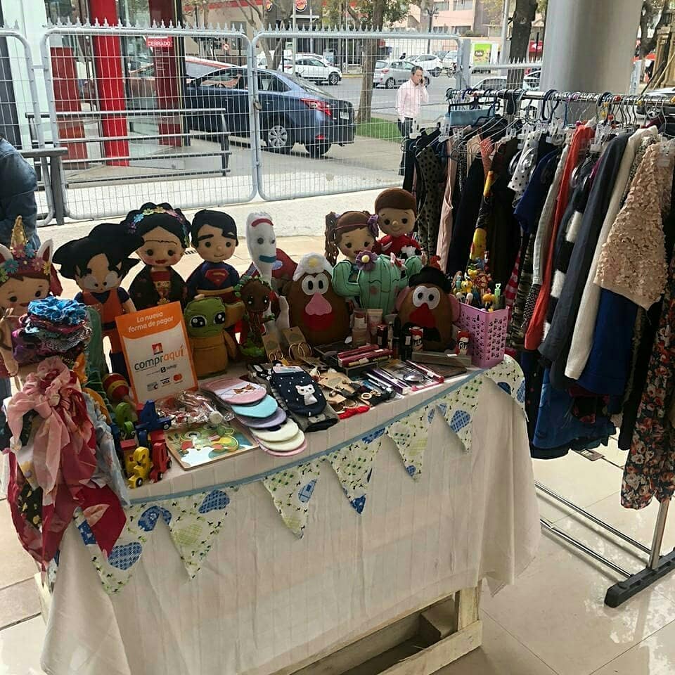 sitiodelsuceso's tweet photo. Atención #SitioDelSucesoLovers. Hasta las 20 horas de hoy funcionará una feria de emprendedores al interior de Lionel Kovacs, sucursal ubicada en avenida Libertad con 8 Norte en Viña del Mar. https://t.co/cFnJEG7vEU