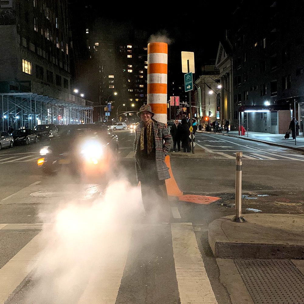 dashingtweeds's tweet photo. Guy having fun in New York wearing our new collaborative cloth by student Julia Sabery, more information on this cloth coming soon.
https://t.co/yFH08om5cP
#DashingTweeds #DashingMen #DashinginNewYork #Tweeds #TweedCloth #MenswearTweed #TweedCoat #JuliaSabery #textiledesigners https://t.co/HLF9ye2eOO
