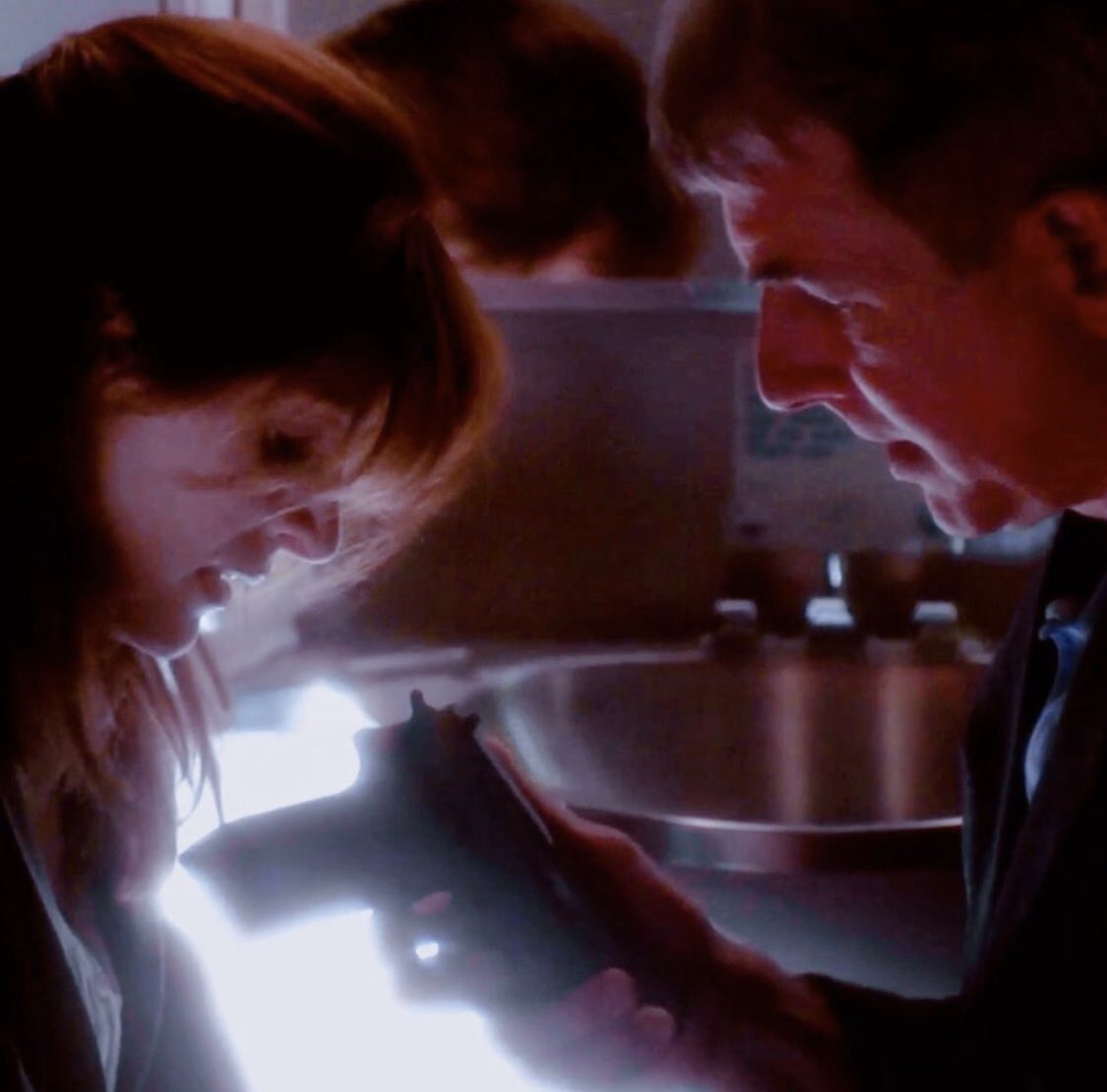deeniejanexo's tweet photo. #FBF Forever my fave episode, their chemistry was fire ๐ฅ #NCIS #Kibbs #YankeeWhite https://t.co/Z6bXYsCiXO