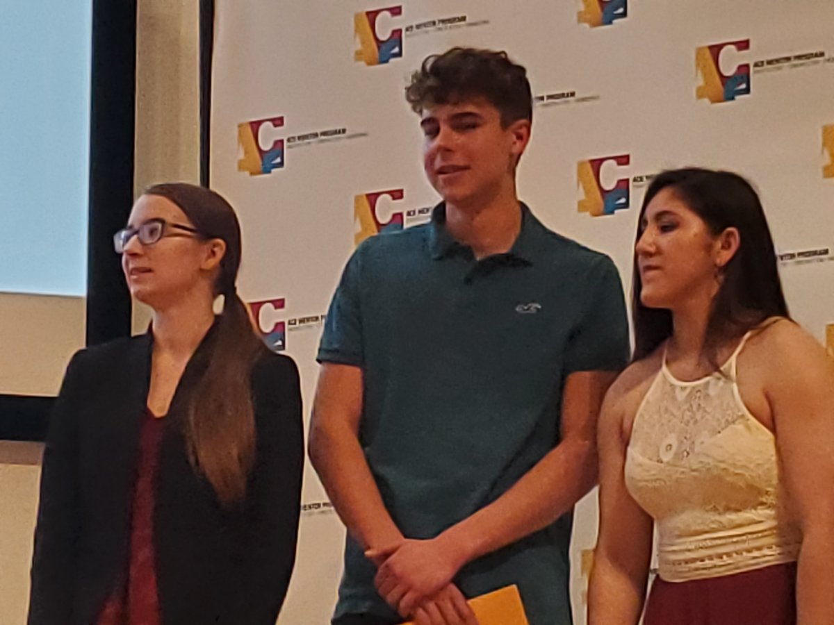 EVITnews's tweet photo. Congratulations to EVIT Construction students who earned more than $18,000 in scholarships last night at the @ACEMentor #Phoenix Student Showcase.

#CTEMonth #29DaysOfCTE #EVITChangesLives #WeAreEVIT https://t.co/xJqspFuOJU