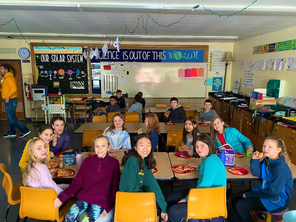SycamoreRed's tweet photo. Our Q3 pizza party winners!! Congrats you all earned it! ❤️🍕 @EHGreeneSchool https://t.co/eeNao5lBGQ