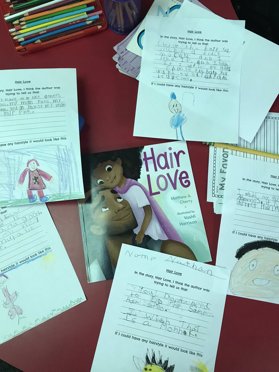 LOlsonELL's tweet photo. Celebrating a wonderful story with a positive message and these first graders rocked it!#HairLove #beauty https://t.co/mCnrHl2Lwt