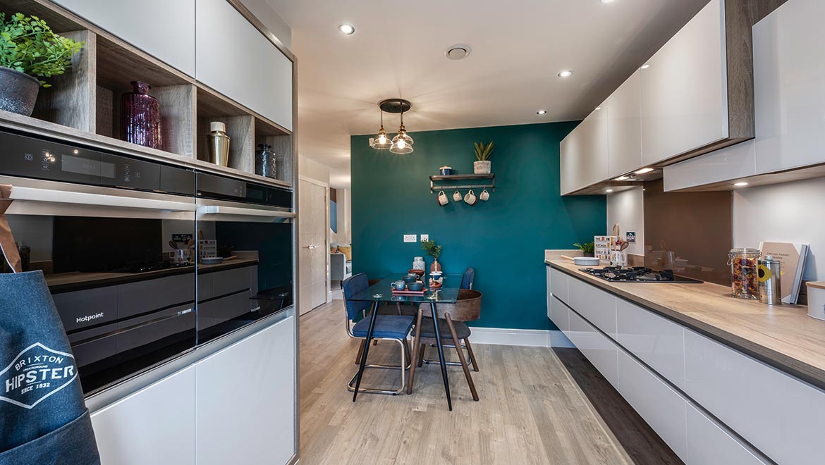 AvantHomes's tweet photo. Some classic dos and don’ts:

1. DO pick a home in an enviable location
2. DO choose #MoreHomeToBeginWith
3. DON’T settle for anything less! 

The Lorton at Prince’s Point in Pontefract has you covered, plus it’s available with Help To Buy. https://t.co/rTaGFv3mHq https://t.co/nQRVHAuf1a