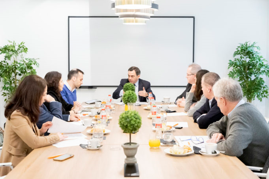 jotace_lozano's tweet photo. Mira el vídeo del #ThinkTank impulsado por SageSpain "Innovación y Tecnología: dos claves determinantes para impulsar las compañías" #ExecutiveToExecutive https://t.co/rRybi2I35H https://t.co/1y6KTIugQG