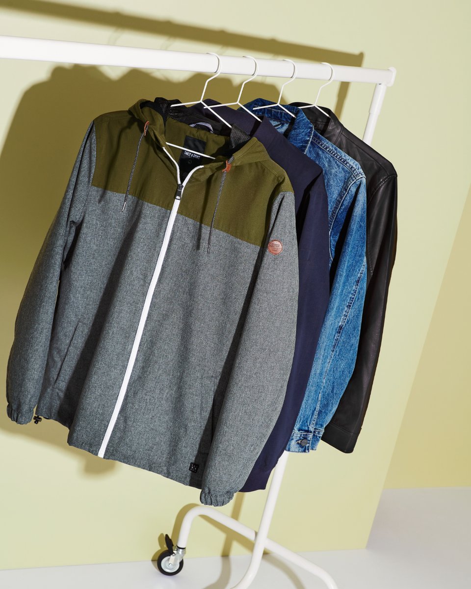 uesti_es's tweet photo. ¿Cool, elegante o casual? No importa cómo te guste vestir, esta temporada estarás cubierto.
Encuentra tu nueva chaqueta de entretiempo en: https://t.co/3xzg2MuFcB
#uesti #onlyandsons #mensfashion #streetstyle https://t.co/zZxDUShXI2