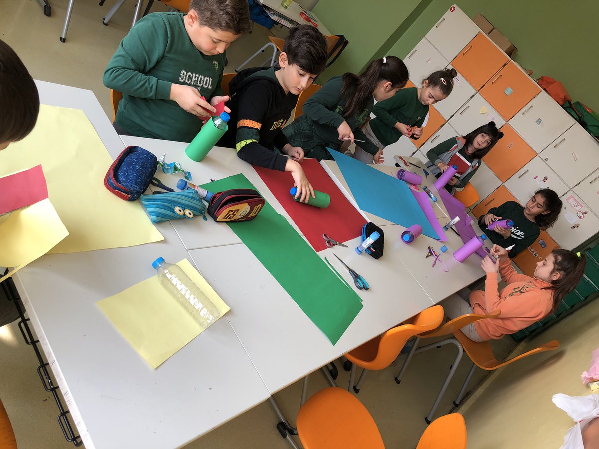 TRANSPORT OF THE FUTURE

We won't travel by cars or motorbikes. We will fly up to the stars! Here is the transport of the future!
<a href="/Ozgukryrr/">Özgü Onur</a> <a href="/VolkanKurnaz11/">Volkan Kurnaz</a> <a href="/ece_hamret/">Ece HAMRET</a> @DuyguYamanD <a href="/KevsGunesMetin/">Kevser Güneş Metin</a> <a href="/DogaDenizli/">Doğa Denizli</a>