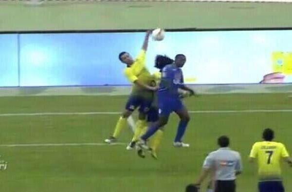 iAlhilal's tweet photo. انتم خليتو فيها فار ؟

 #ومازال_الفار_يلعب_معهم https://t.co/PzuBPZlgZX
