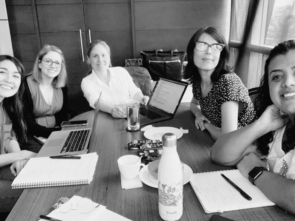 Mafecitarockera's tweet photo. Lovely team ๐ค๐พ @Panthera_Col @PantheraCats #WomenInScience #WomenPowerInScience #WomenSupportingWomen https://t.co/YaAMmUvOpr