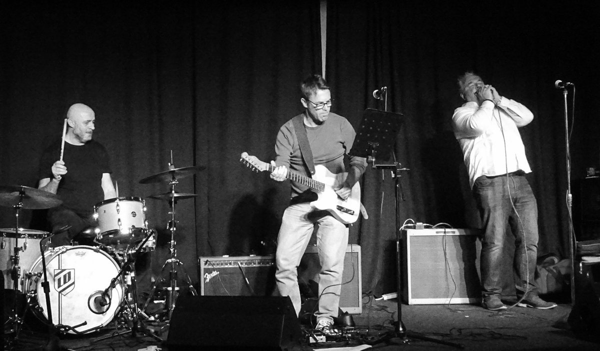 CornerhouseCH1's tweet image. Coming up tonight we have the excellent 3Kings!

A trio of seasoned musicians, the 3Kings dive into a riotous, rocking show of rootsy, groove blues in the low-fi Mississippi Hill Country style | 9:30pm

@ShitChester @SchottsList @CellarChester