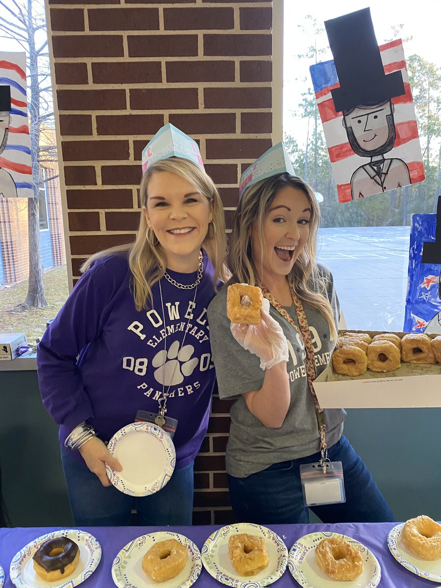 So much fun at Donuts with Divas with our sweet Powell Panthers 💜🍩 <a href="/MrsD_Sorenson/">Debra Sorenson</a> <a href="/PowellCISD/">Powell Elementary, Conroe ISD</a> <a href="/PtoPowell/">Powell Elementary PTO</a>