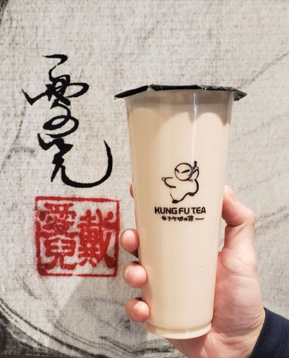 FoodieFestTO's tweet photo. Sometimes you just need your tea straight up. ⁠
⁠
#nobubbles #rosemilktea #bubbletea #bubbleteafest #bubbleteafestival #fruittea #milktea #tea #bobatea #bobalife #teaguru #bestboba #markham #teatime #teabreak #instafood #GTAfood https://t.co/ZbIhQ5Bvtw
