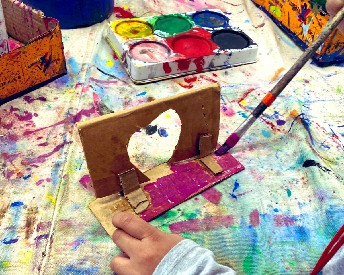 msbinghamcasey's tweet photo. So a much Cardboard sculpture magic happening in the studio. Students are enthusiastic about discovering creative solutions to artistic problems. @HortonsCreekES @MrsVasallo @Lily_Ronco @swashofskyy #iaminnovative #iamuniquelycapable #hawksdoitdifferent https://t.co/1TgxeF9d7K