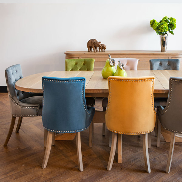 FourCornersUK's tweet photo. We can finish your furniture in a bespoke colour wash. If you want your furniture pieces to co-ordinate with your carpets, walls or existing furniture, we can match your favourite shades to deliver a design you’ll adore. https://t.co/bDXleWZosq
#diningroom #beautifulhomes https://t.co/q1rEzjBO1M