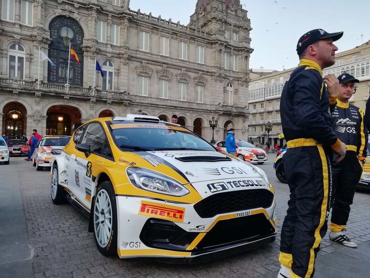 ARVidalRacing's tweet photo. Todo listo para la ceremonia de salida del #RallyCoruna.
Damos asistencia a #IagoCaamaño, @fdorado46, #ManuelFernandez y #JuanLopezGomez https://t.co/Jhb9e8kgWS