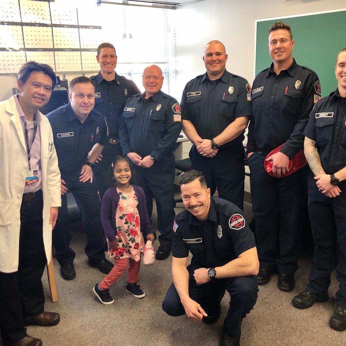 IAFF2819's tweet photo. Yesterday firefighters from Kitsap Fire Fighters Union, IAFF Local 2819 visited the Burn Unit at Harborview Medical Center to say hello and spread some positive vibes. May your healing be constant and your love be perpetual. #WSCFF #IAFF https://t.co/ZPDwFWBSkk