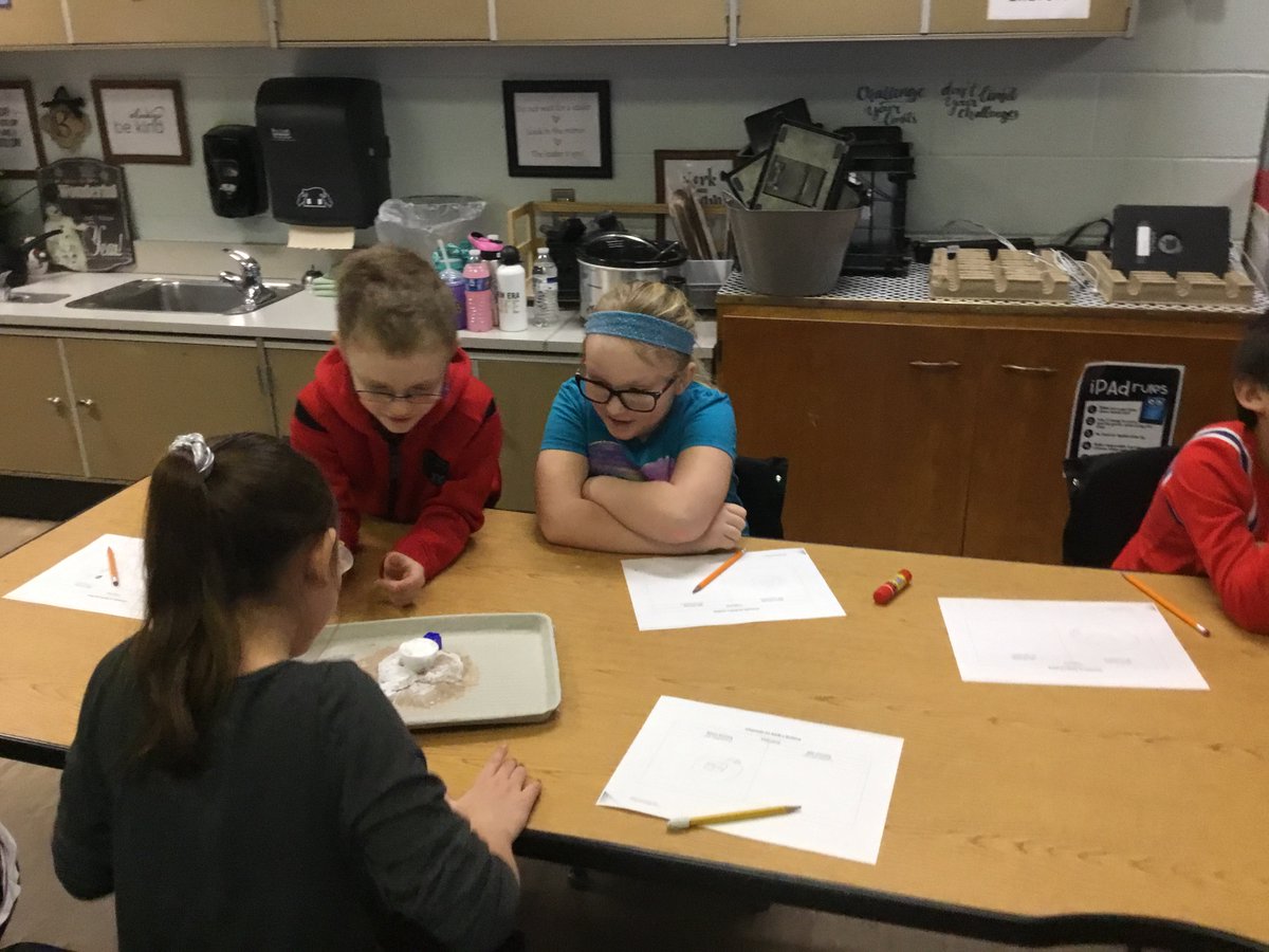 GowandaCSD's tweet photo. Second-graders at Gowanda Elementary are learning about slow and quick changes that can be made to Earth's surface. 🌍

#Gowanda #PantherPride #The4Cs #Creativity #CriticalThinking #Communication #Collaboration 

@SyenceGuy @CarrieDzierba @TheObserverNY @E2CCB @drcimbricz https://t.co/DSTpdXwSiM