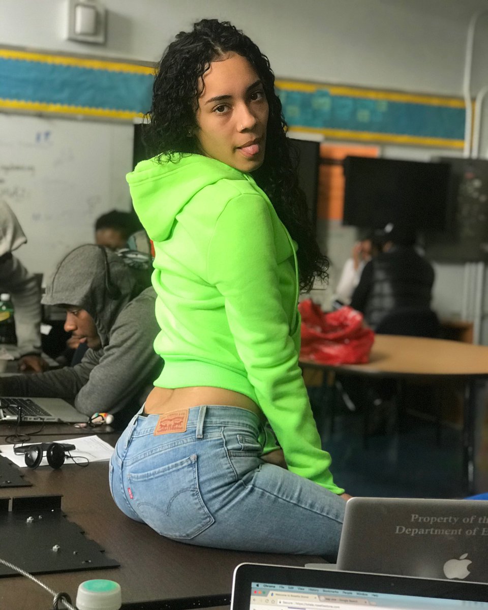 LiOddyy's tweet photo. 💚💚 https://t.co/VZTNBJBXTG