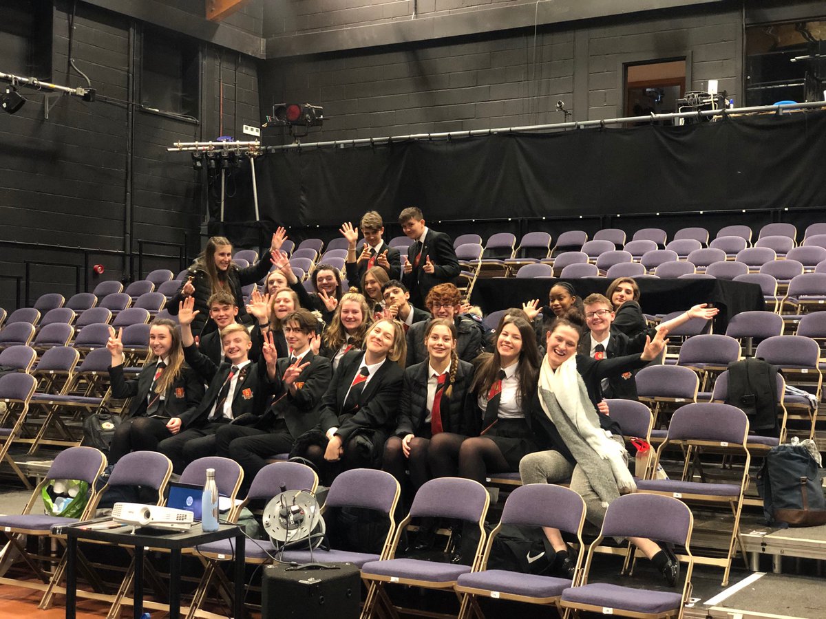 DramaSandringh1's tweet photo. Here are our fab Year 11s post exam day! You all should be super proud of yourselves! #smasheditagain #letthetheorycommence! https://t.co/vmxvUgqP2I