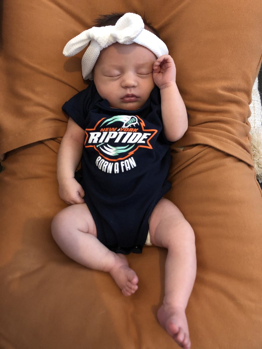 Mrs. Fournier (McCarney) tweet media