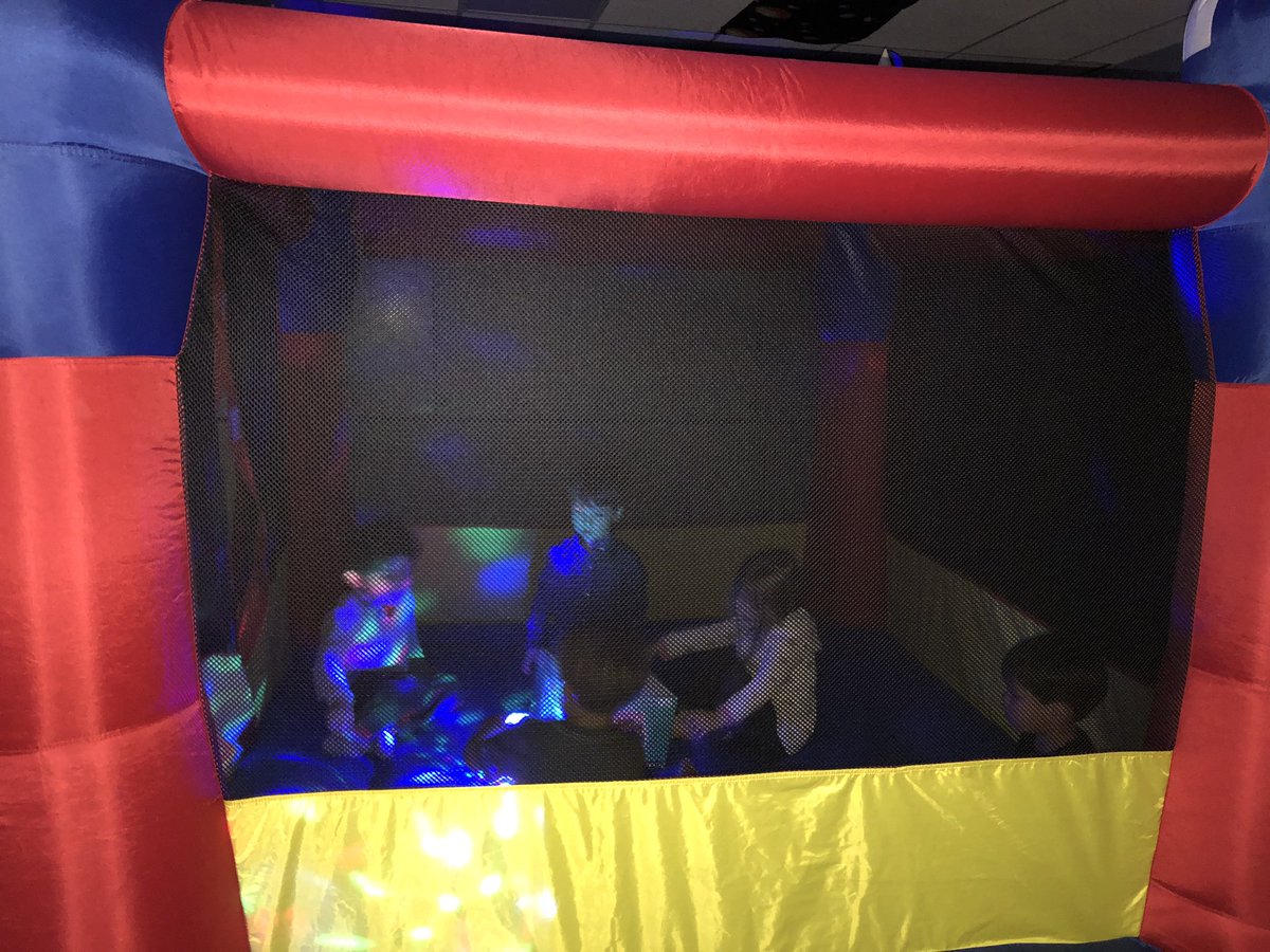 Kim Holbrook tweet media