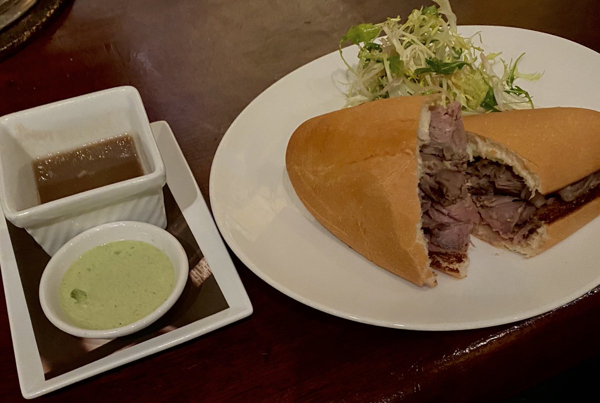 BixRestaurant's tweet photo. Our special from last week is now our new lunch menu item! French Dip Sandwich with a frisée salad, au jus, and horseradish arugula sauce. #bixsf #lunchclub https://t.co/Sr3qYSSiAn