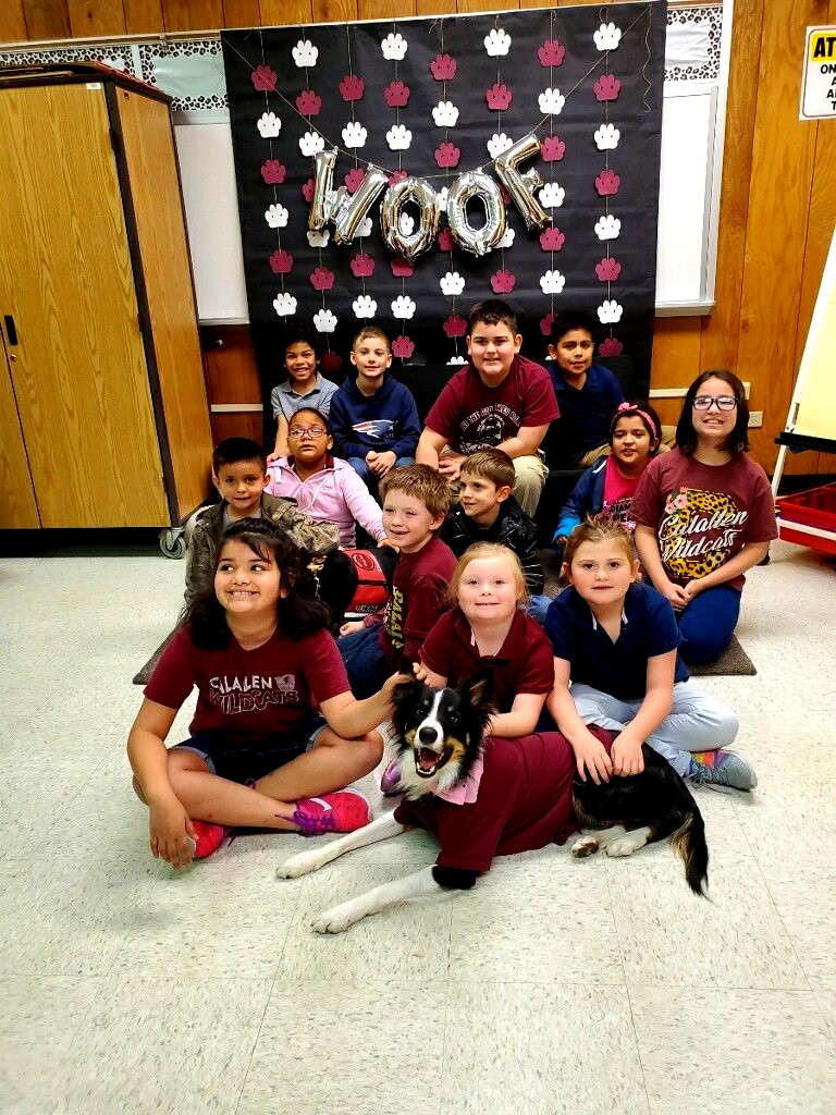 Wood River Elementary on Twitter "WoodRiverElemen Nothing better than a little puppy love on a