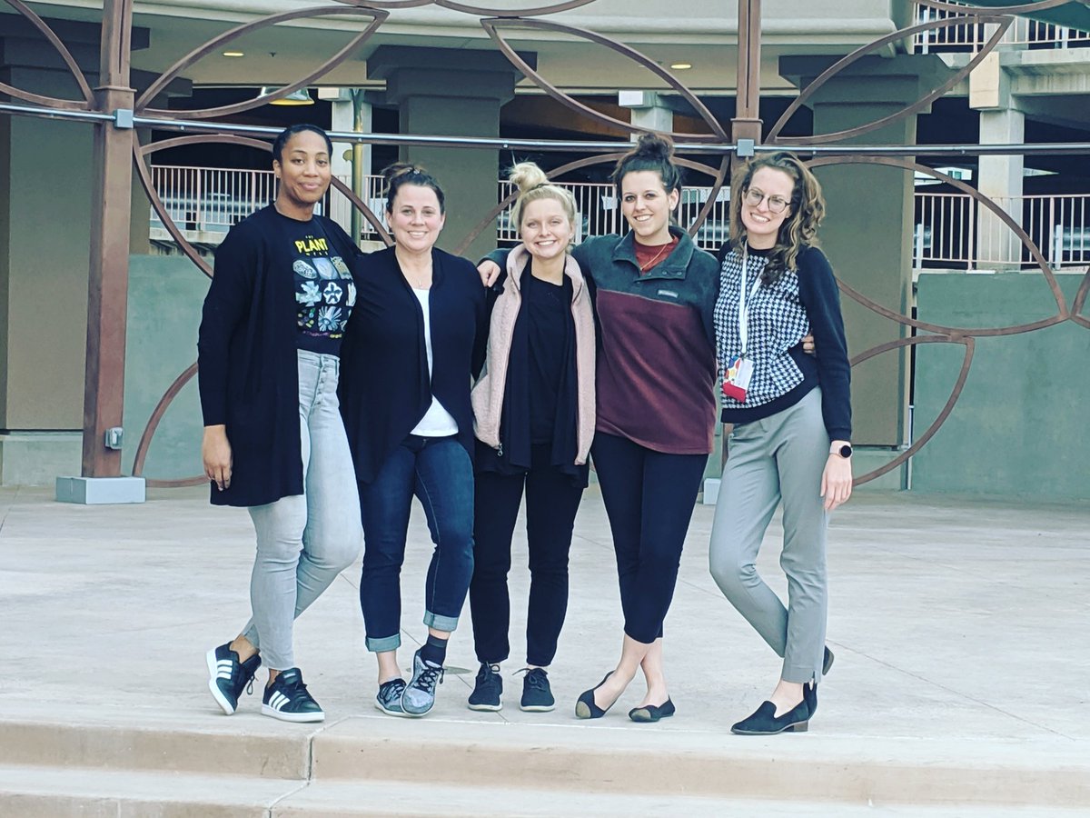 Bye Tucson! ✈️ Another amazing conference is complete! It has been such a joy to work alongside these amazing ladies at #Phenome2020 🌿