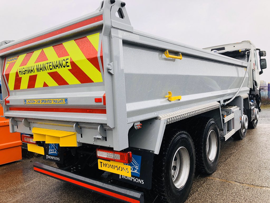 Tippers completed on time for a Manchester operator - 8 week turnaround - Shotblast and paint included <a href="/RenaultTrucksUK/">Renault Trucks UK</a> <a href="/jdstrucks/">JDS Truck and Van</a> #newreg #loadmasterlite #weightwatchers
