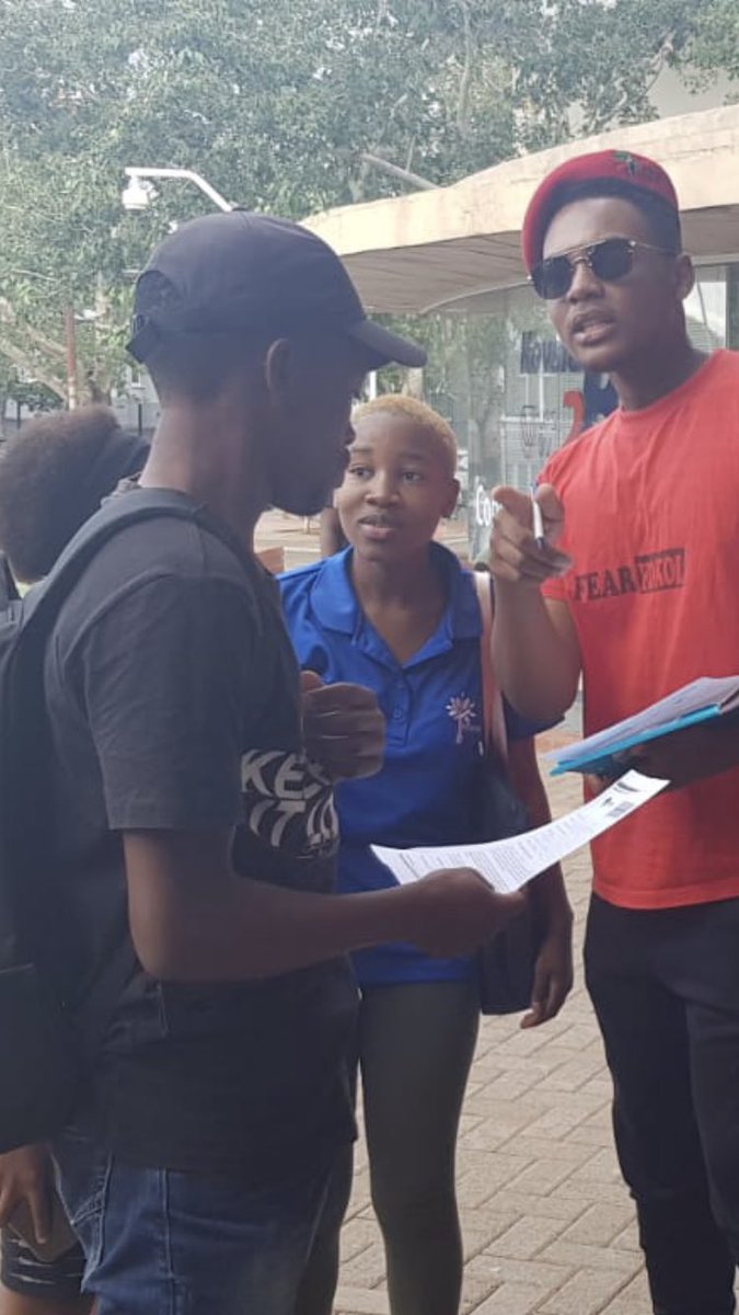 TebogoSako's tweet photo. Its very difficult not to be an EFFSC member after an encounter with me. Persuasion is vital. #LearnPersuadeAndConscientize https://t.co/potmQs67dq