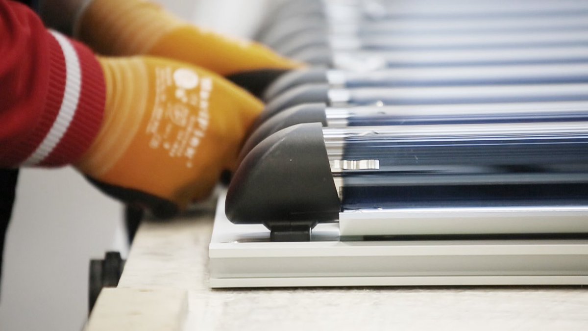 SotecArno's tweet photo. Pleion der Hersteller, der als einzigstes Solarunternehmen neue Solarkollektoren auf den Markt bringt!
#Solar #Patent #Aqua #Sonnenhaus #Sonnenhausinstitut #Heizung https://t.co/N5I7xYhf4v