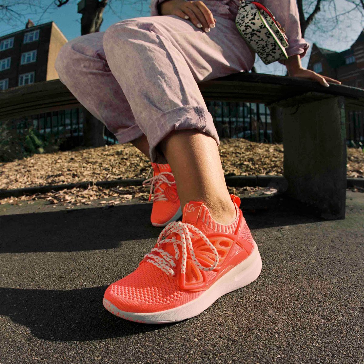 SOPHIAWEBSTER's tweet photo. Snack run, but make it #SophiaWebster Two hearts⁣
Get to know me and my #SWHQ family, our style and how we wear our #SophiaWebsterSneakers Athletic shoeS x⁣
⁣
Name: @sophiawebster
Role: BO$$ LÄDŶ - Creative Director⁣
Sneaker: Fly-By Knit ⁣- https://t.co/gScWSonkVq https://t.co/z29G1iwEB5