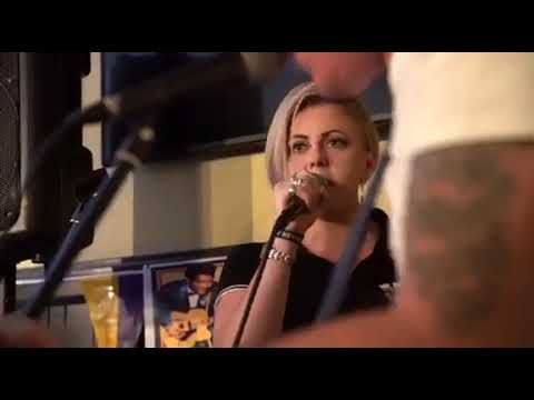 It's Friday and we've got the weekend vibes 🕺. Check out this  video of last year's music gigs from Rock' n' Roll Town

🎵🎵🎵🎵🎵🎵🎵🎵🎵🎵🎵

#rockinfood2020 

youtube.com/watch?v=plFOWG…