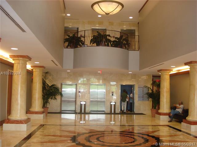 BeigeBooks's tweet photo. Check out my #listing in #Miami #FL  #realestate #realtor https://t.co/jXALYlTik6 https://t.co/P5CjT7sZ0o