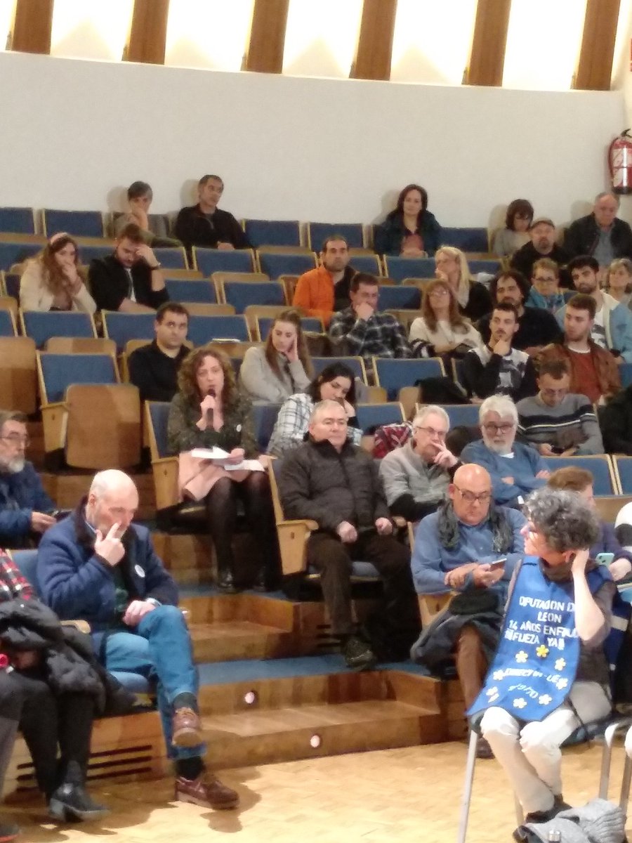 LeonUnidas's tweet photo. Se habla también ahora al diputado de UNIDAS PODEMOS @ensanro sobre gestación subrogada https://t.co/cwmg9oAbEQ