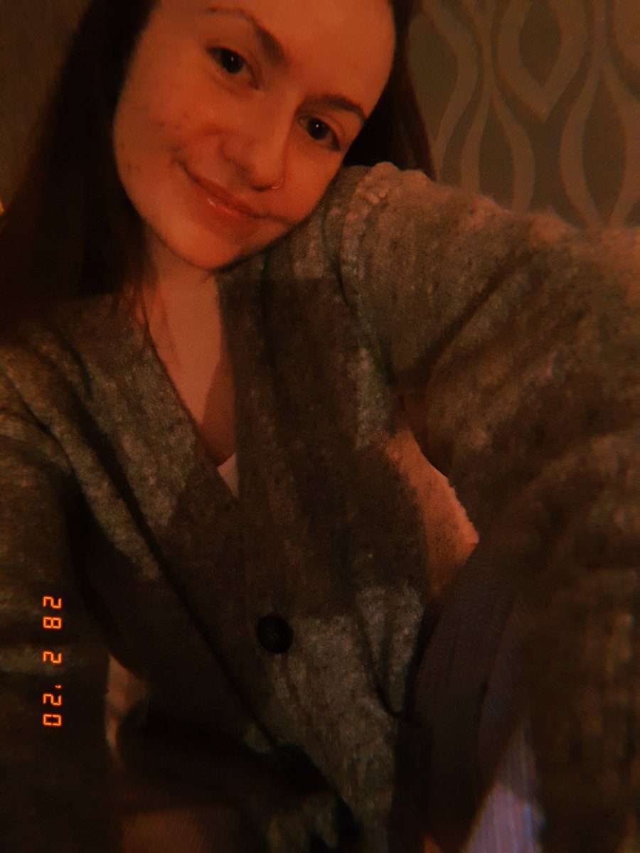 28.2.2020THREE OK THINGS• Liberty fabric clips from @/LauraMadeIt on IG • my cardi from  @rhiannonashlee's depop arrived and she is 10/10 cosy! •  @mscarbie taught me I've been using the huji app wrong and my mind is blown (hence huji selfies)  #threeokthings