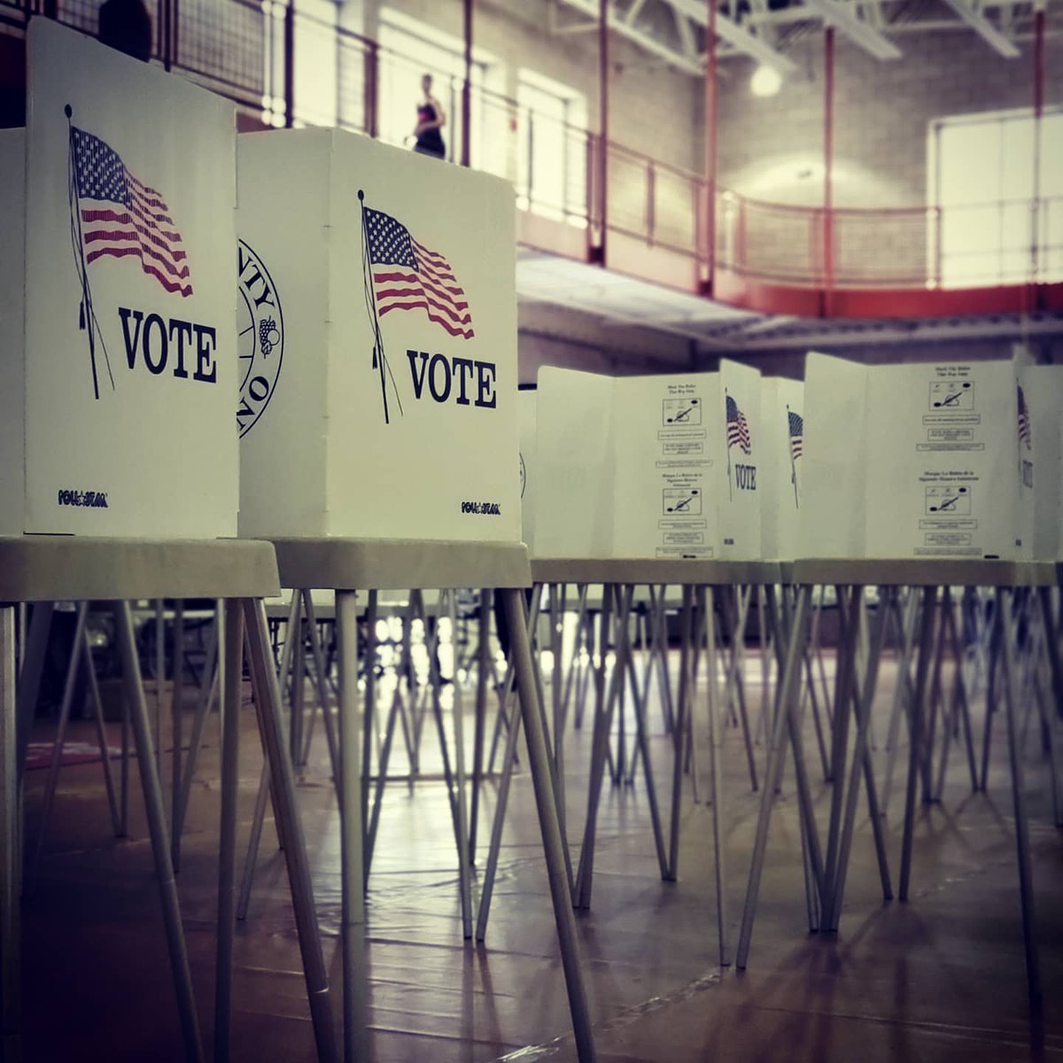 FresnoStateREC's tweet image. Planning to vote?? 
The SRC East Gym will be an official Polling Place for elections 2020 ! 🐾This will give students accessibility and opportunity to make their voices heard! 🗳📢 
#yourvotematters 
#voteyourfuture 
#elections2020