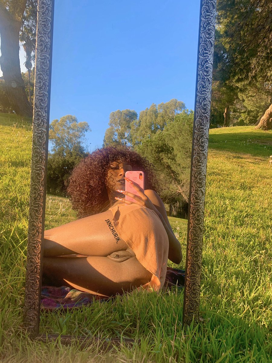 jxnchurik's tweet photo. When I allow the Virgo and Scorpio in me to do what it wants, this happens. https://t.co/5mbwhr2J0E