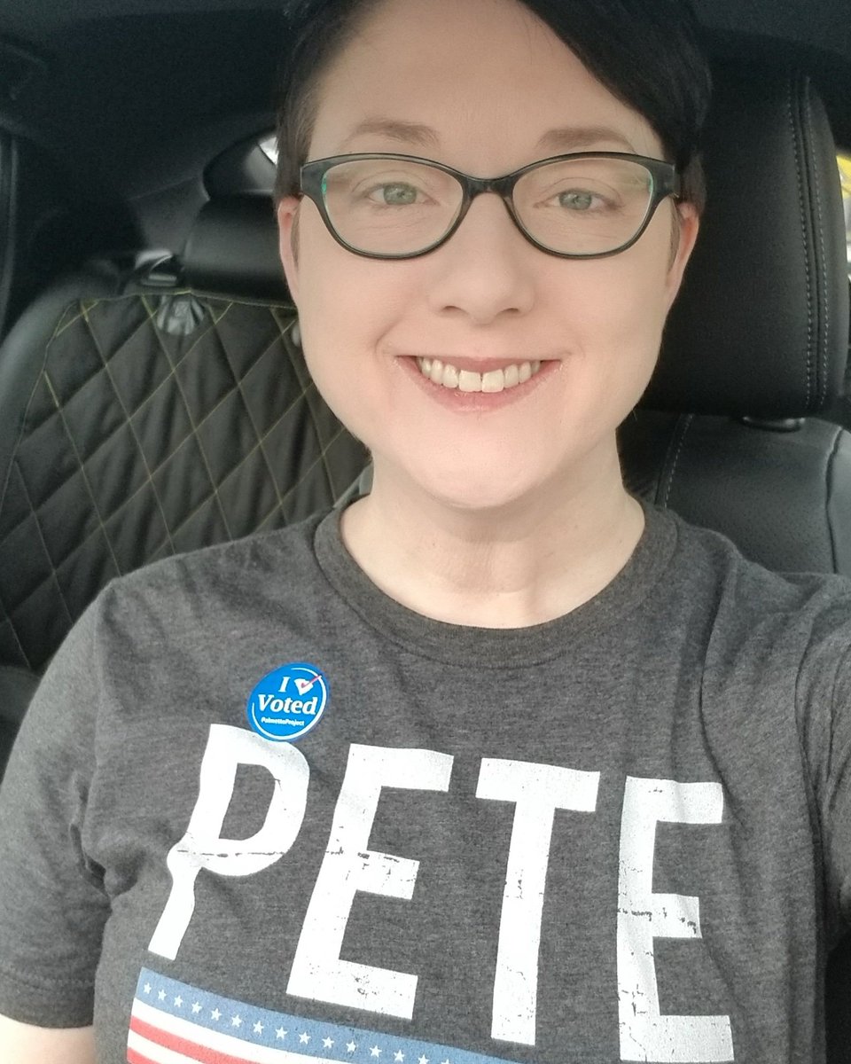 @realmikefox @PeteButtigieg This South Carolinian proudly voted early for @PeteButtigieg 🇺🇸 #teampete #pete2020 #peteforpresident