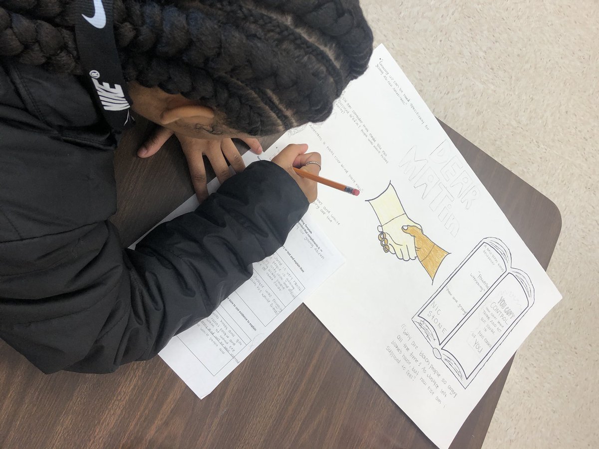 esienicki's tweet photo. Sadly, we’re wrapping up our Dear Martin discussions this week, but man did it lead to great conversation about bias, Hope and change moving forward. #DearMartin #ShroderJags #JusticeforJAM @getnicced https://t.co/9Lfq9zdSdL