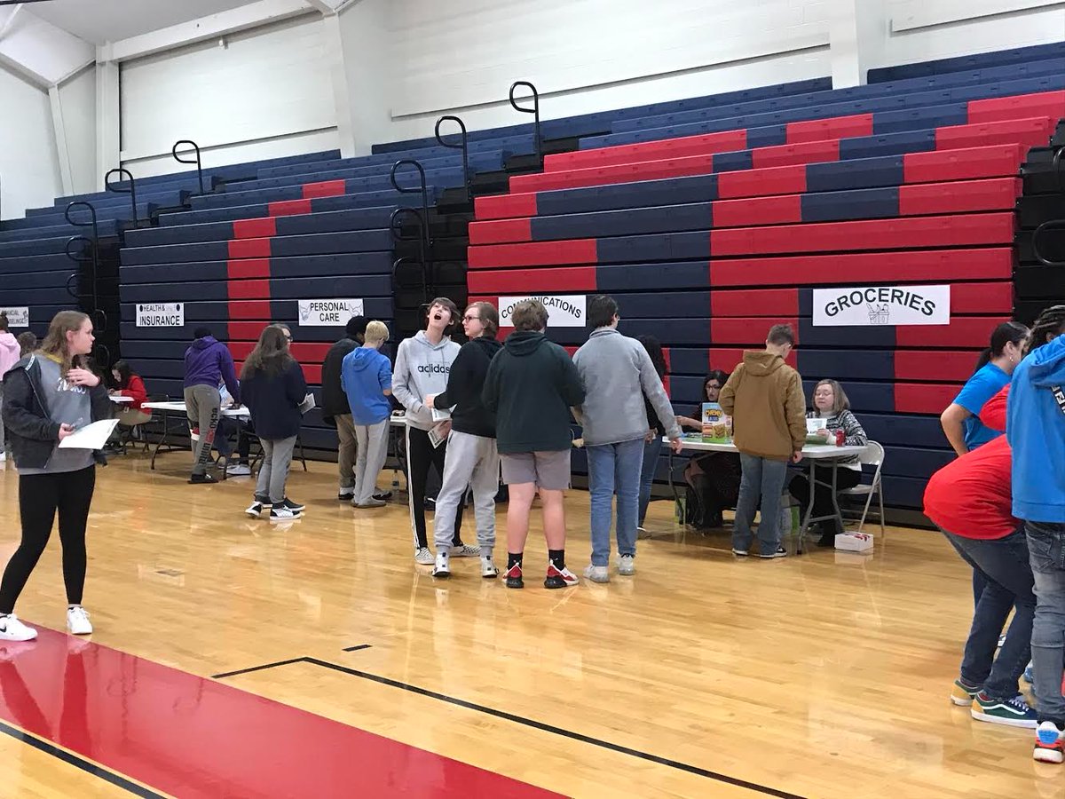 KCSDAcademic's tweet photo. Reality Town Career Activity at Lugoff High today was amazing!  Kudos to Maria Spring for her hard work. #ElevateKCSD #myKCSD @kcsdschools https://t.co/Jx4AtkyT3X