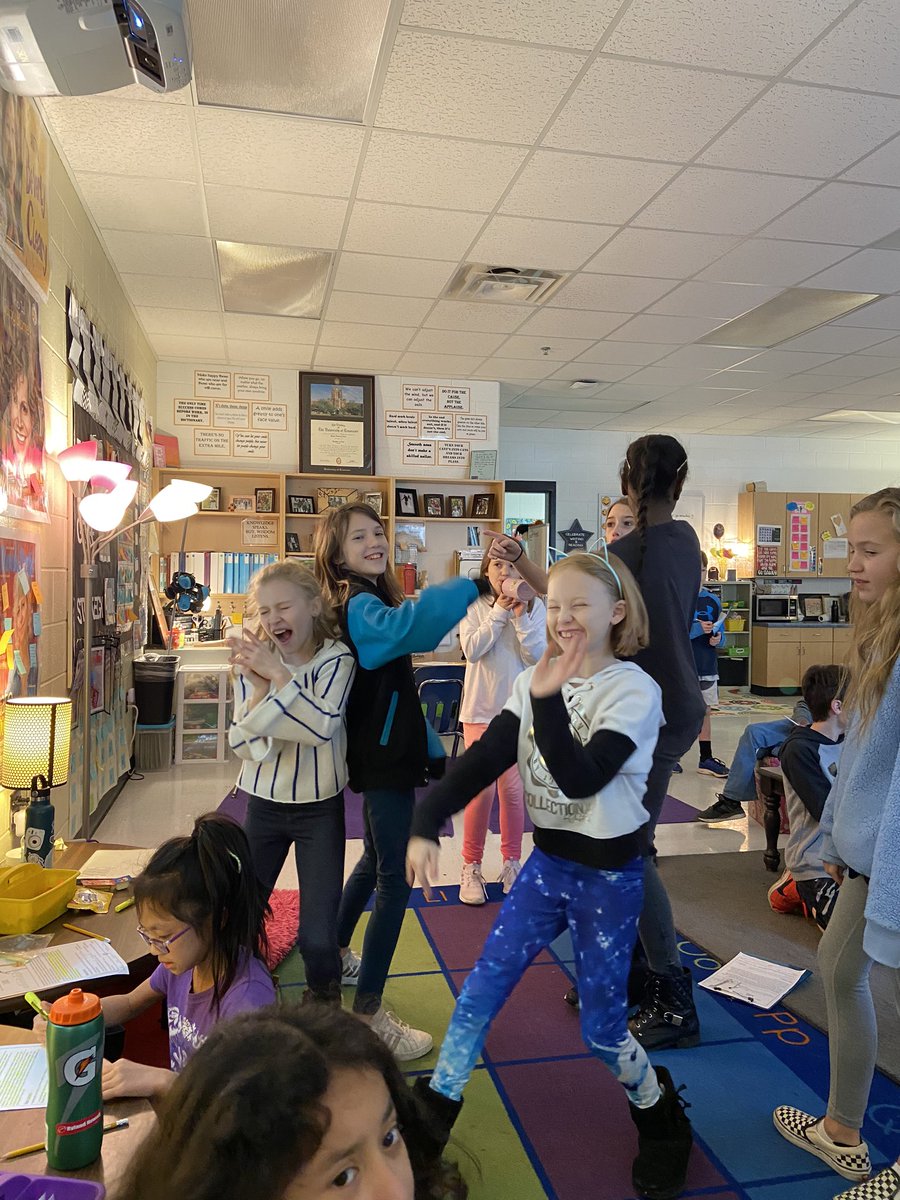 Nesbitt_OGES's tweet photo. It’s been quite a fun month learning about Black History all month. From learning about soul music to famous scientists and athletes. #bhm #bekindmpe @mpeburtsfield @MPEAzimzadeh @MPE_Mustangs https://t.co/zDYtBMsJ44