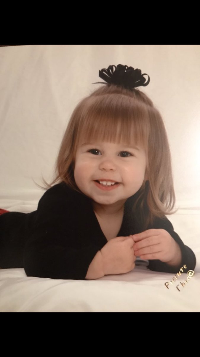 megheck_4's tweet photo. *pulls out this baby pic to show my coworkers*

My boss: “omg you look just like my friends grandSON” 

WHAAAT?? https://t.co/y05ZLQ22Wi