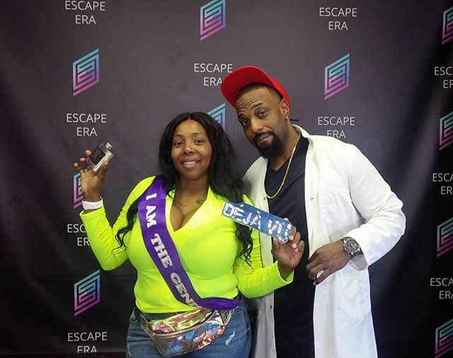 Escape_Era_SD's tweet photo. This couple started off their day the right way... By escaping #DejaVu !
#EscapeEra #challenge #thingstodo #thingstodoinsd #thingstodoinsocal #escaperoom #escaperoomsd #escaperoomsocal #escapegame #escapegamesd #escapegamesocal #funtimes #friendlyfun #… https://t.co/ETb35NM7UE https://t.co/hooOzujzA5
