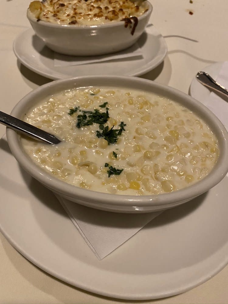 laprimesteaks's tweet photo. Our house style sides are perfect for sharing! Our creamed corn off the cob is just one of many delicious options. 🌽

📷: Esther H. https://t.co/tknw6mrePp