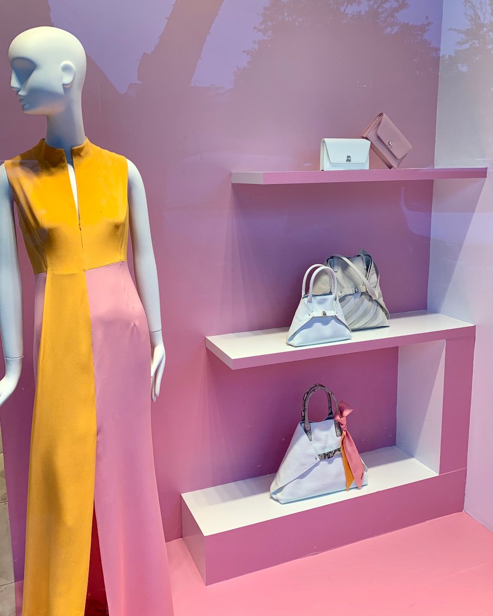 ShoppingTaxFree's tweet photo. @akris_official - Spring Collection and signature AI handbags available at @HP_Village. Visit any TaxFree Shopping office in Texas to process your sales tax refund. #shoptexas #taxfreeshopping https://t.co/Kw7xdQnTwW